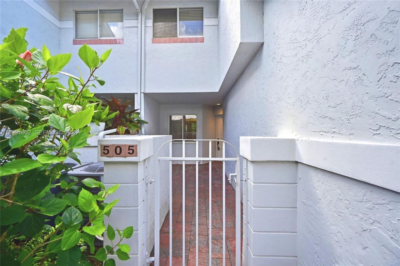 6215 Old Court Rd, Unit 505, Boca Raton, FL 33433 Photo