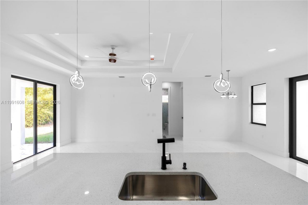 1113 Enrique St E, Lehigh Acres, FL 33974 Photo
