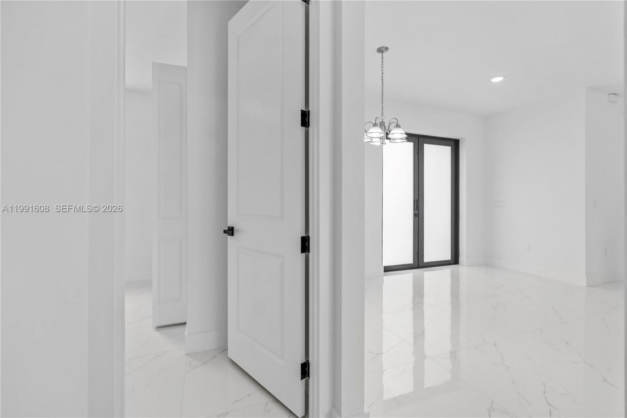 1113 Enrique St E, Lehigh Acres, FL 33974 Photo