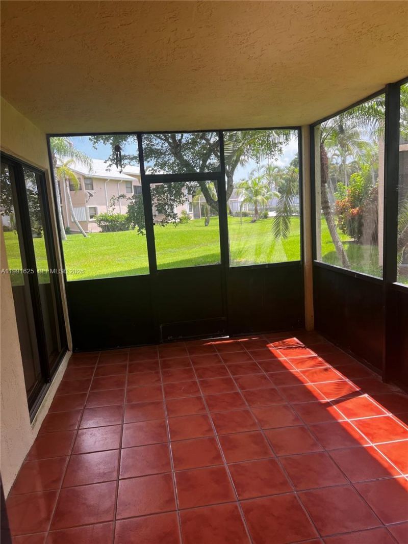 802 Constitution Dr, Unit 802B, Homestead, FL 33034 Photo