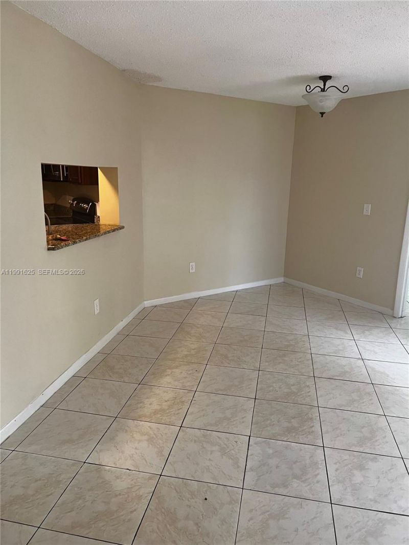 802 Constitution Dr, Unit 802B, Homestead, FL 33034 Photo