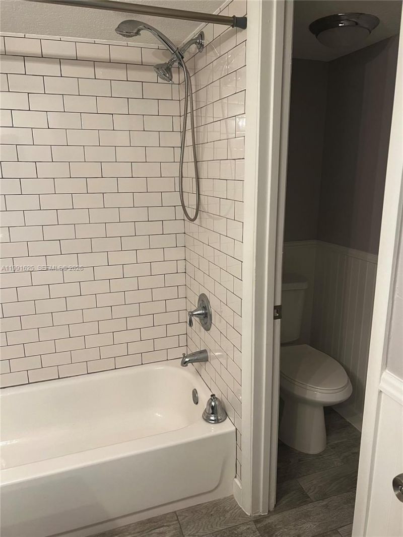 802 Constitution Dr, Unit 802B, Homestead, FL 33034 Photo