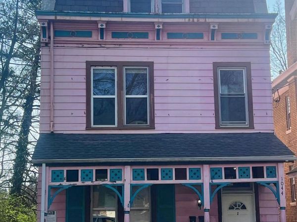 1044 Rosemont, Cincinnati, OH 45205