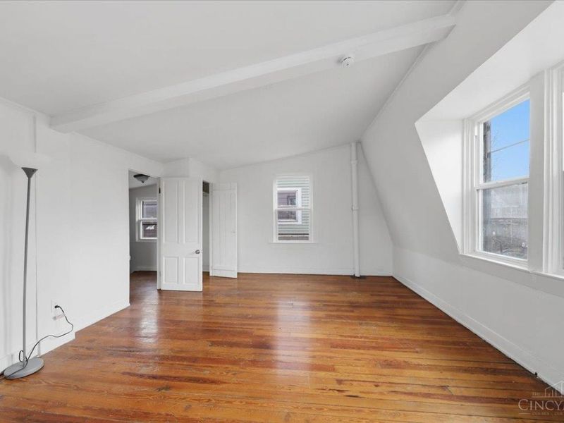 1044 Rosemont Avenue, Cincinnati, OH 45205 Photo 21