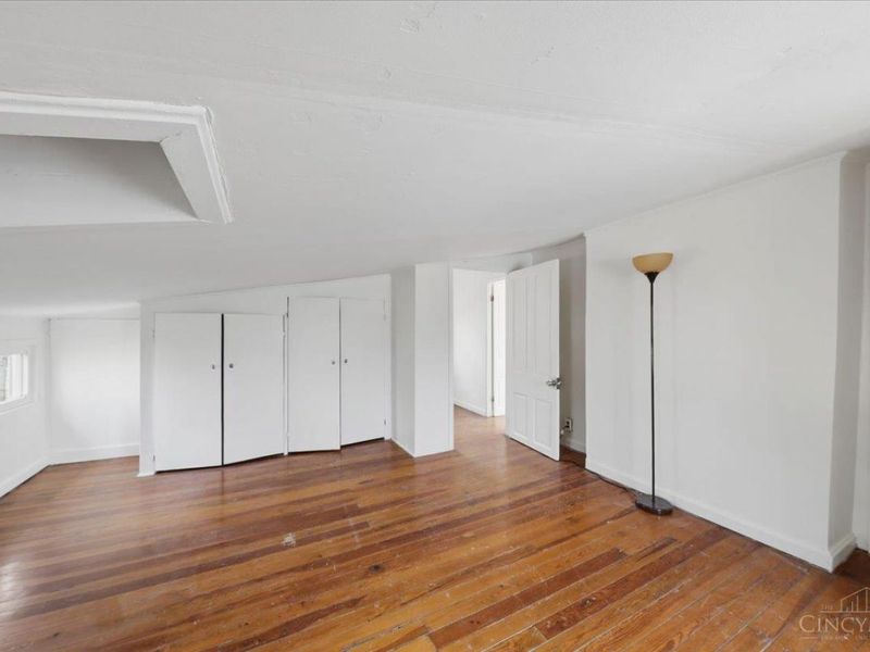 1044 Rosemont Avenue, Cincinnati, OH 45205 Photo 25