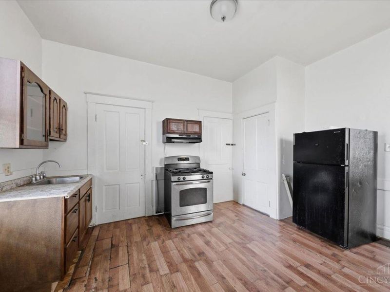 1044 Rosemont Avenue, Cincinnati, OH 45205 Photo 29