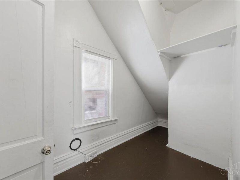 1044 Rosemont Avenue, Cincinnati, OH 45205 Photo 8