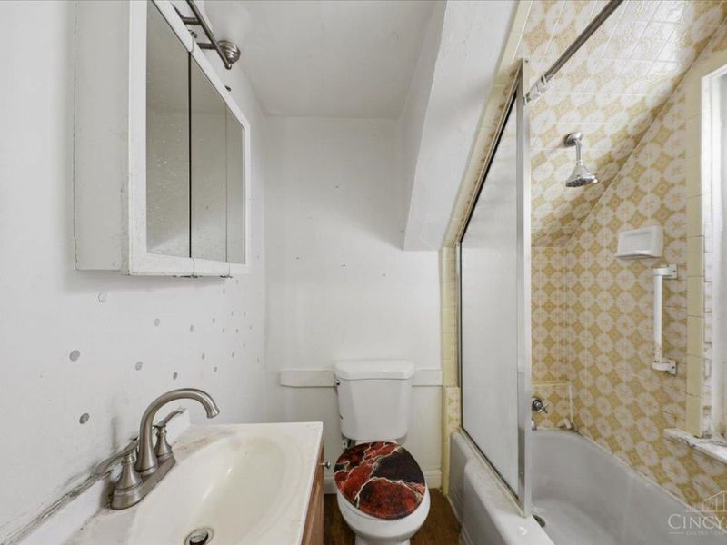 1044 Rosemont Avenue, Cincinnati, OH 45205 Photo 9