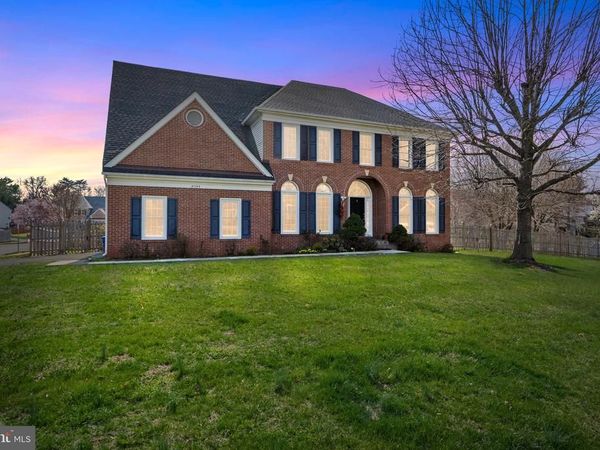 21143 MAYAPPLE PLACE , STERLING, VA 20164