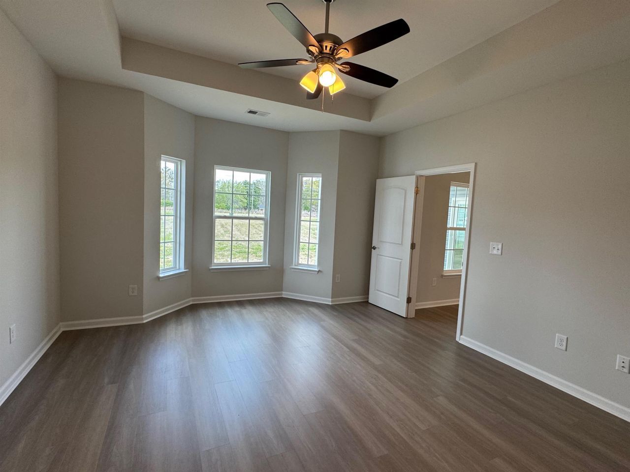 704 Fair Weather Dr Photo 12