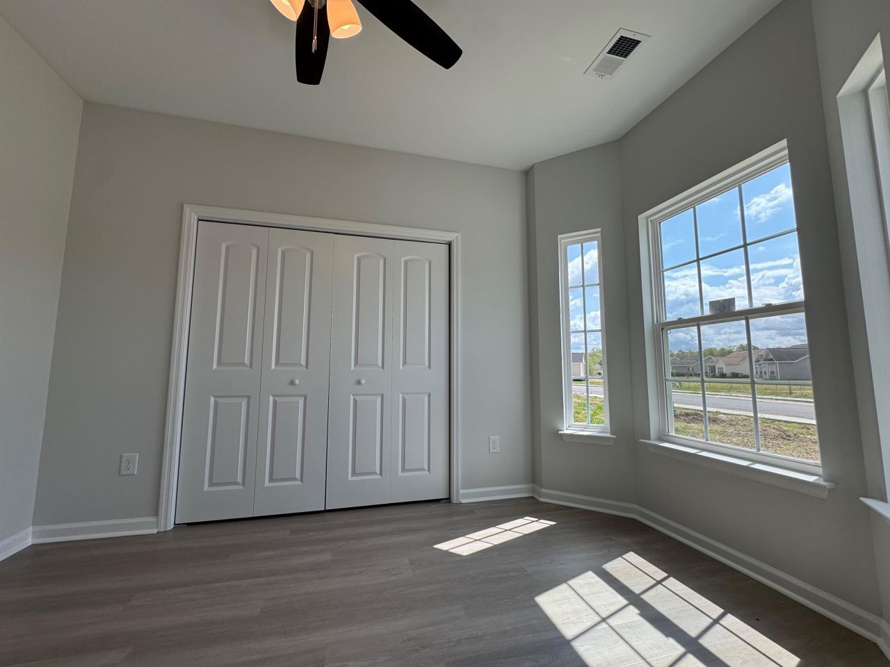 704 Fair Weather Dr Photo 15