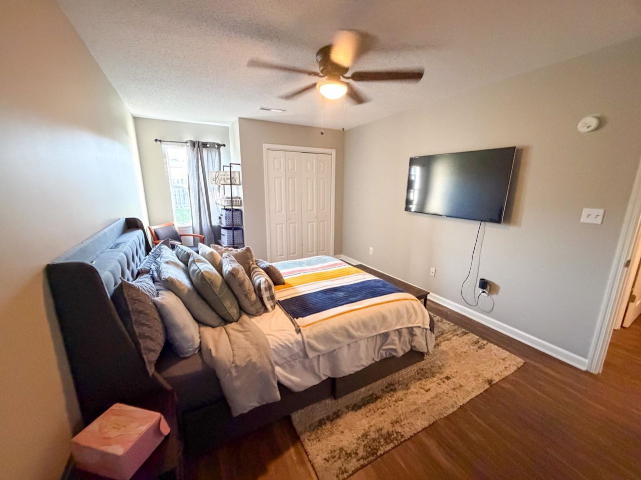 1613 Stuart Square Circle Photo 14