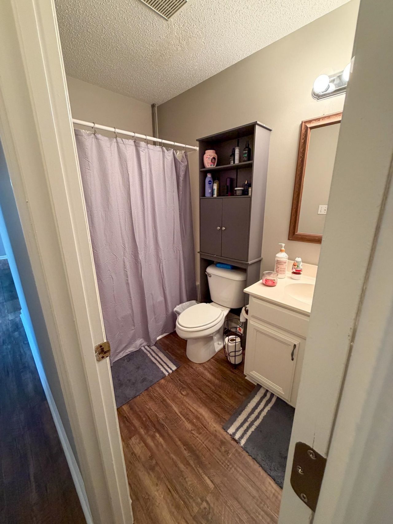 1613 Stuart Square Circle Photo 17