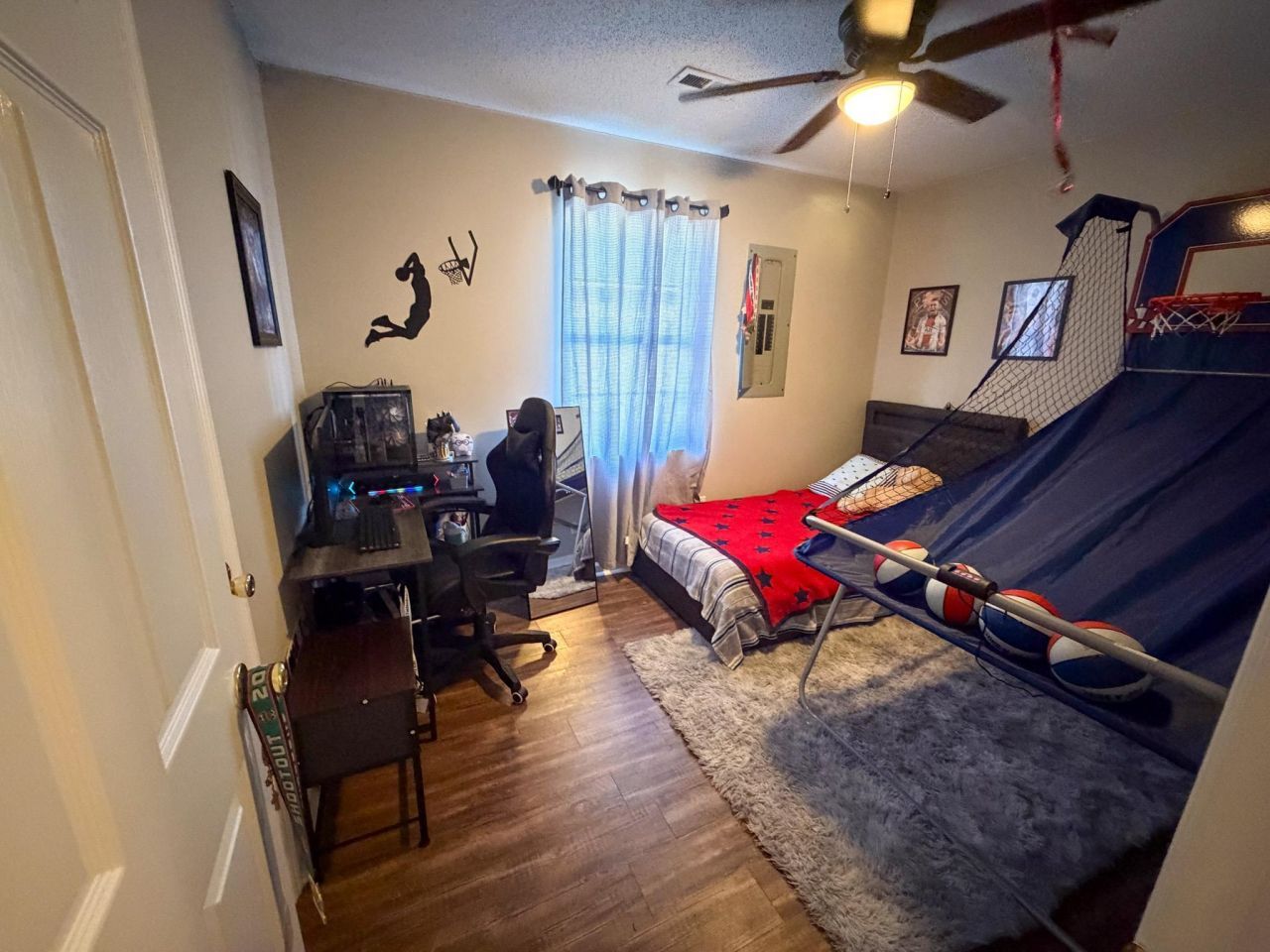 1613 Stuart Square Circle Photo 21