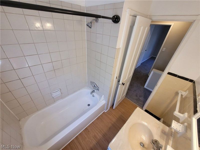 255 E 250th Street, Euclid, OH 44132 Photo 15