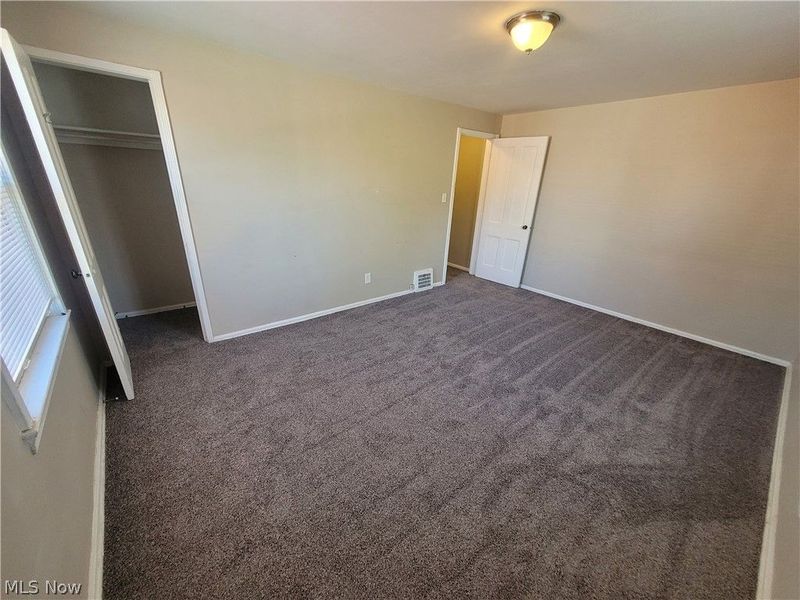 255 E 250th Street, Euclid, OH 44132 Photo 18