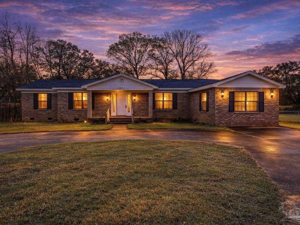 8208 Durand Ave, Pensacola, FL 32534