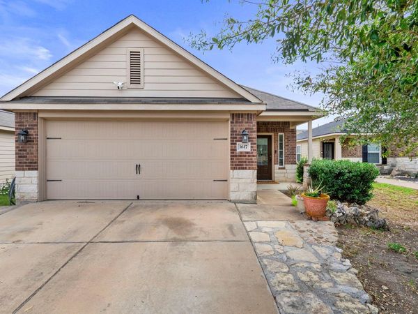 1617 Treeta TRL , Kyle, TX 78640