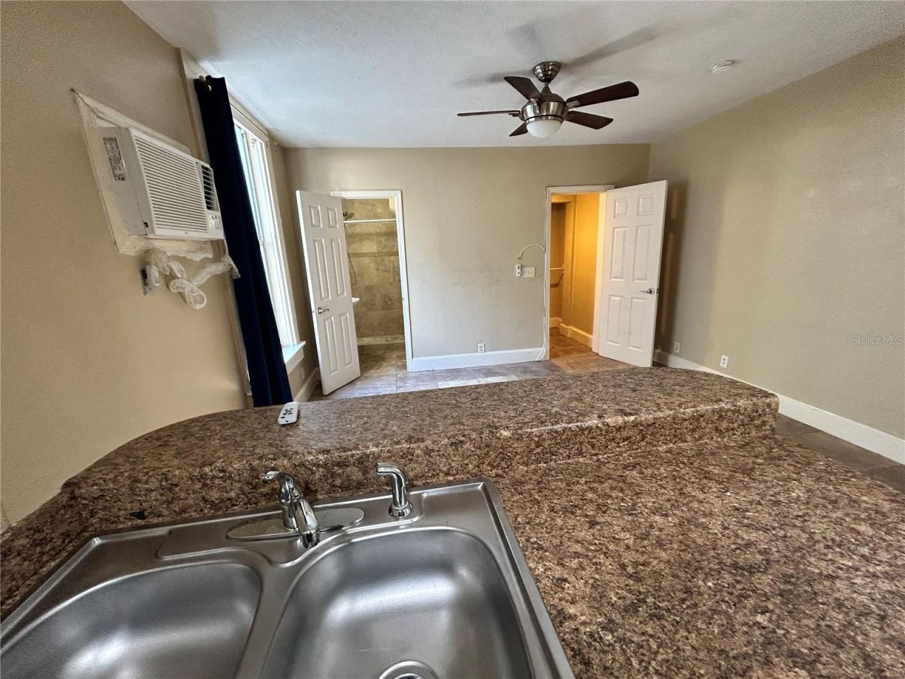727 Dartmoor Street N, Unit 2, Saint Petersburg, FL 33701 Photo