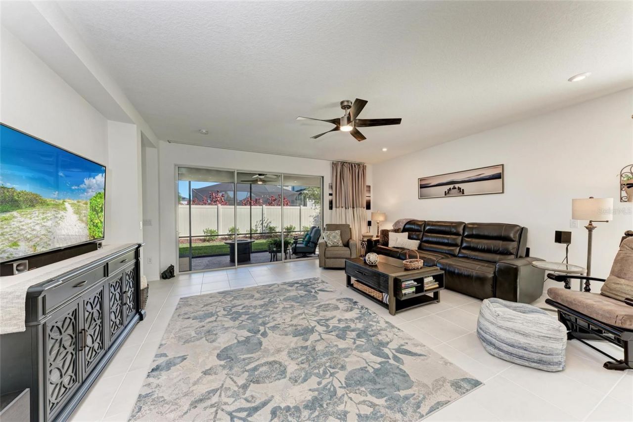 10010 Buckman Halls Drive , Palmetto, FL 34221 Photo