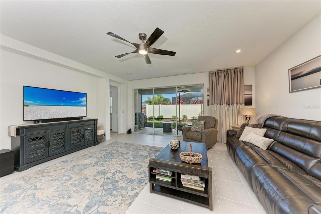 10010 Buckman Halls Drive , Palmetto, FL 34221 Photo