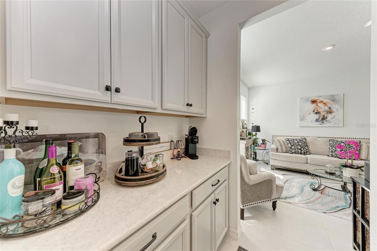 10010 Buckman Halls Drive , Palmetto, FL 34221 Photo