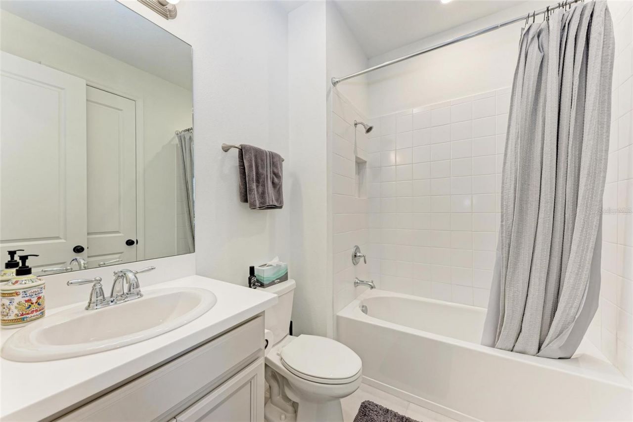 10010 Buckman Halls Drive , Palmetto, FL 34221 Photo