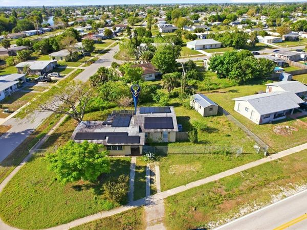 21585 OLEAN BOULEVARD, PORT CHARLOTTE, FL 33952