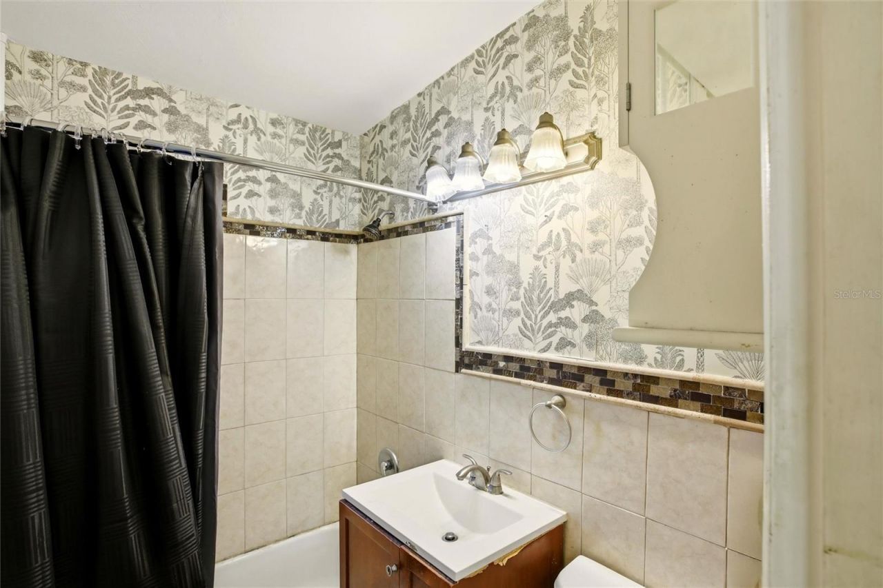 21585 Olean Boulevard, Port Charlotte, FL 33952 Photo