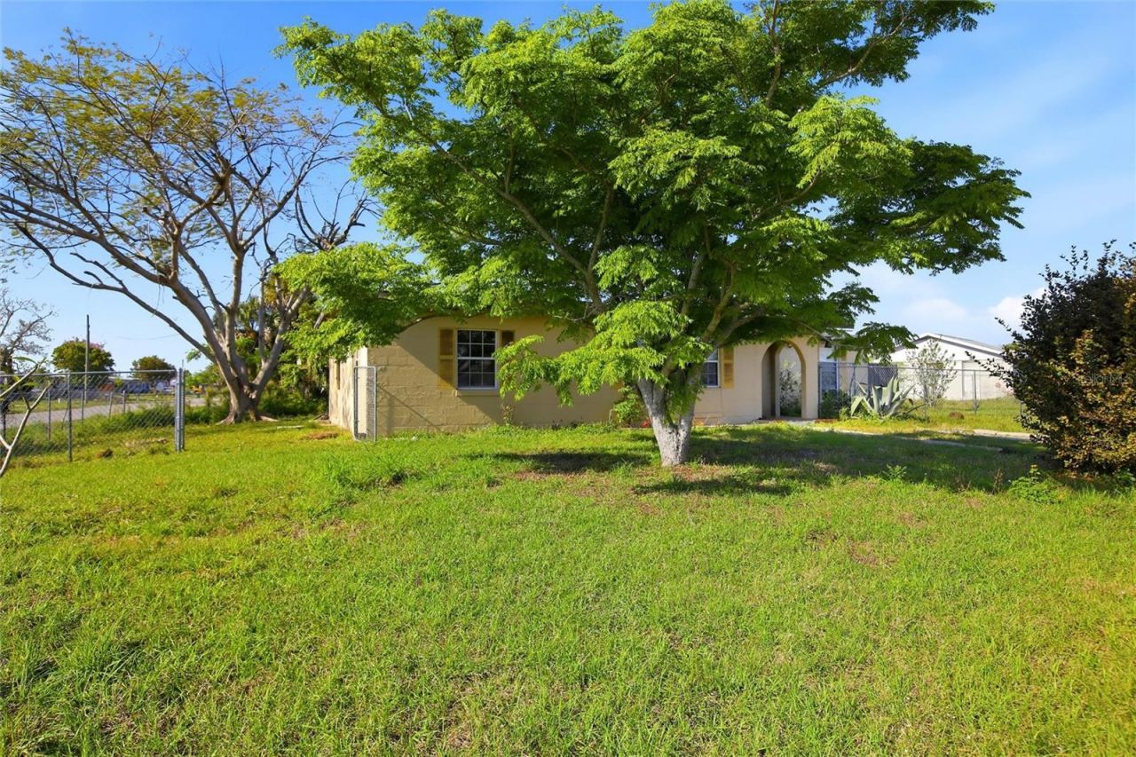 21585 Olean Boulevard, Port Charlotte, FL 33952 Photo