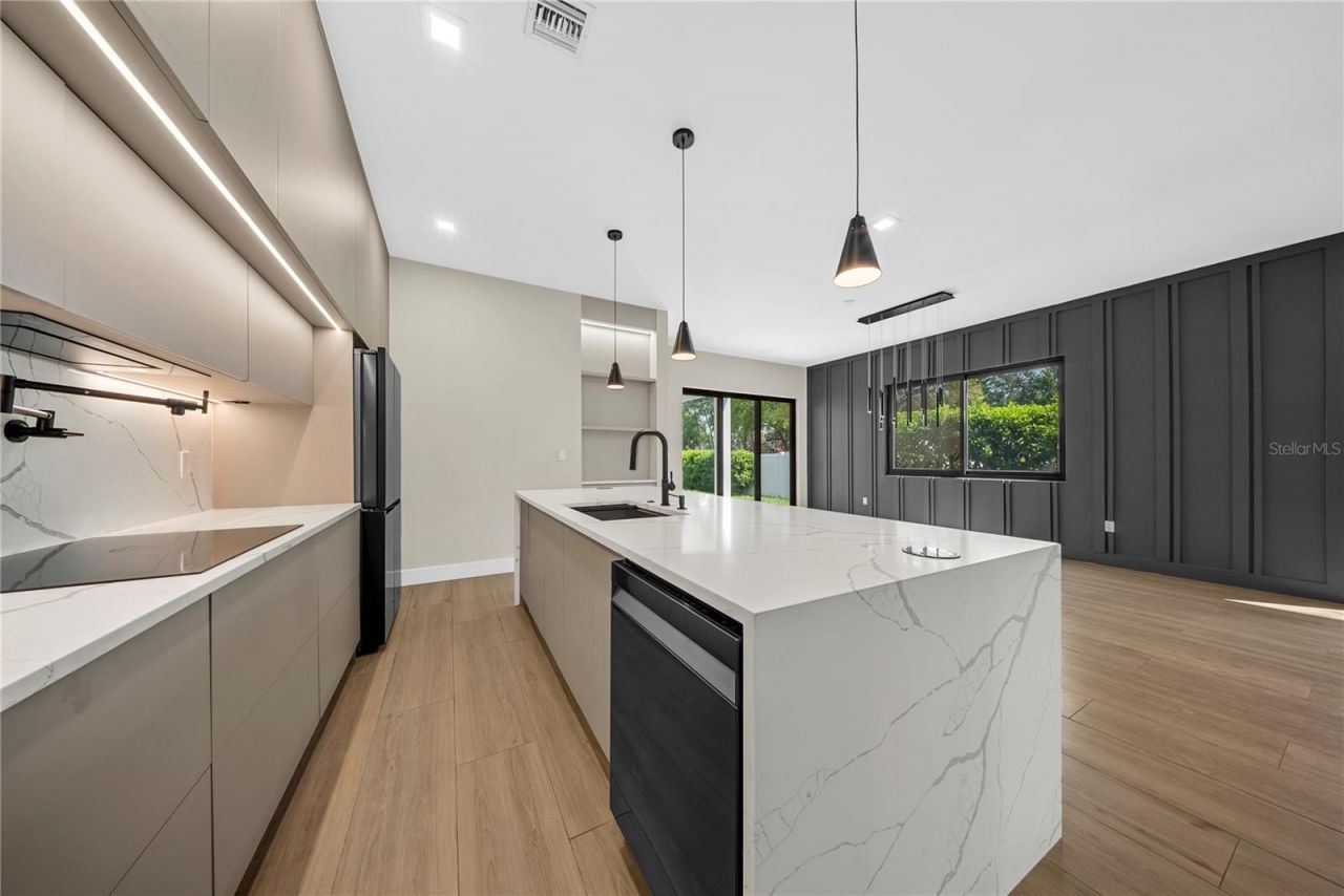 1937 E Marks Street, Orlando, FL 32803 Photo