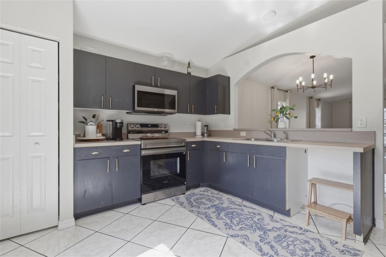 3734 Abington Avenue S, Saint Petersburg, FL 33711 Photo