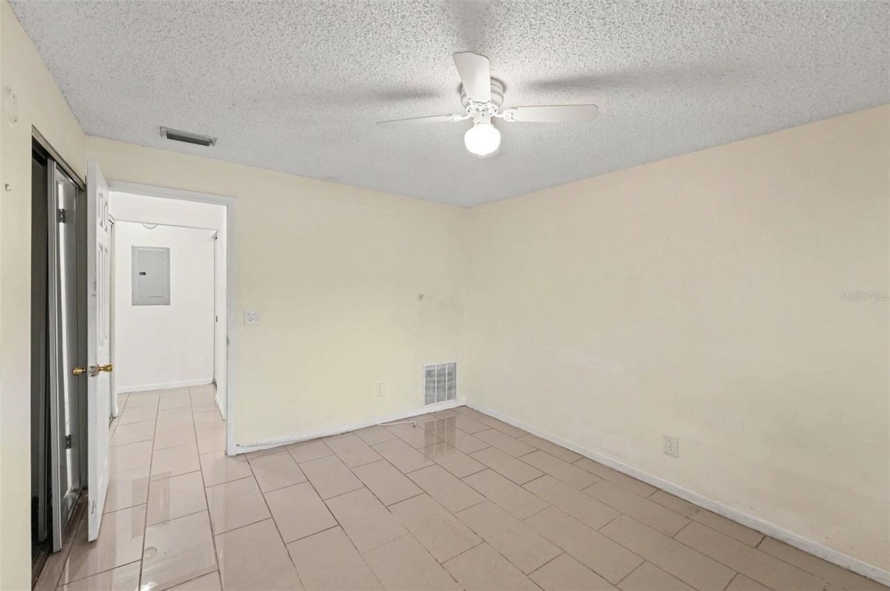 3850 13th Avenue N, Unit 106, Saint Petersburg, FL 33713 Photo