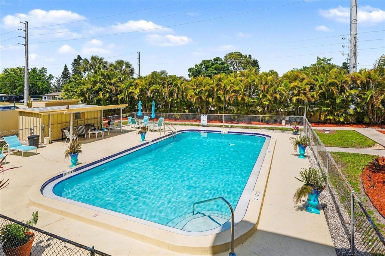 3850 13th Avenue N, Unit 106, Saint Petersburg, FL 33713 Photo