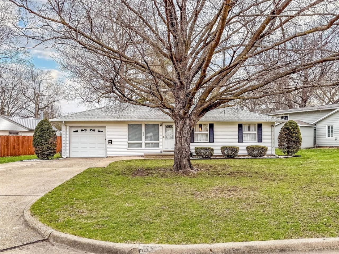 1612 Cornell Drive, Champaign, IL 61821 Main Photo