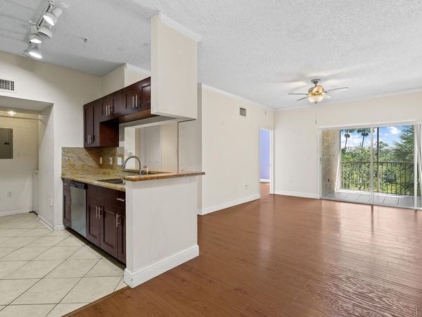 11661 W Atlantic Boulevard, Unit 1034, Coral Springs, FL 33071
