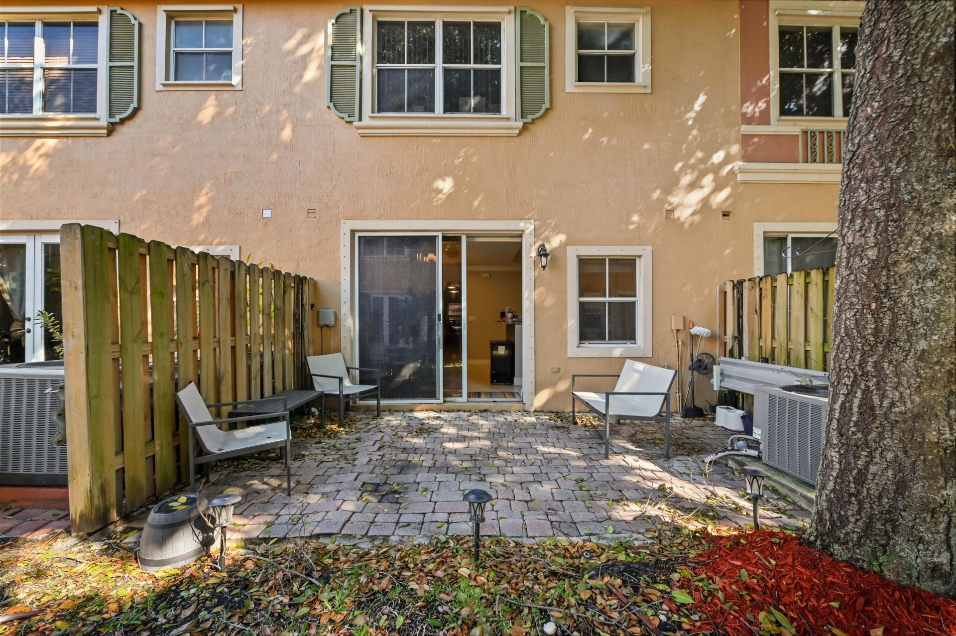 4967 Tradewinds Terrace, Unit 605, Fort Lauderdale, FL 33312 Photo