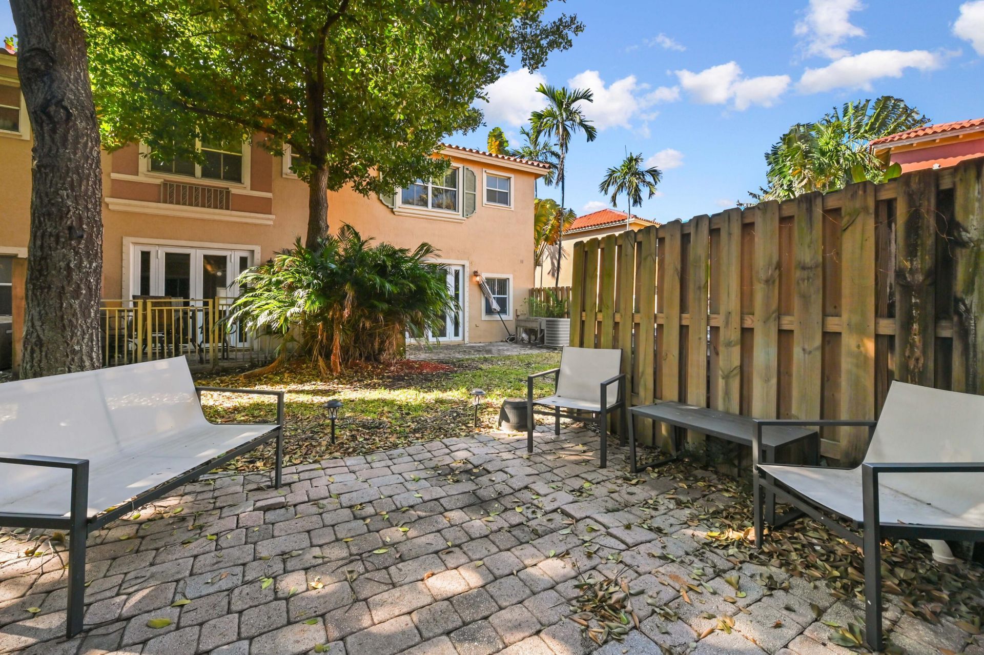 4967 Tradewinds Terrace, Unit 605, Fort Lauderdale, FL 33312 Photo