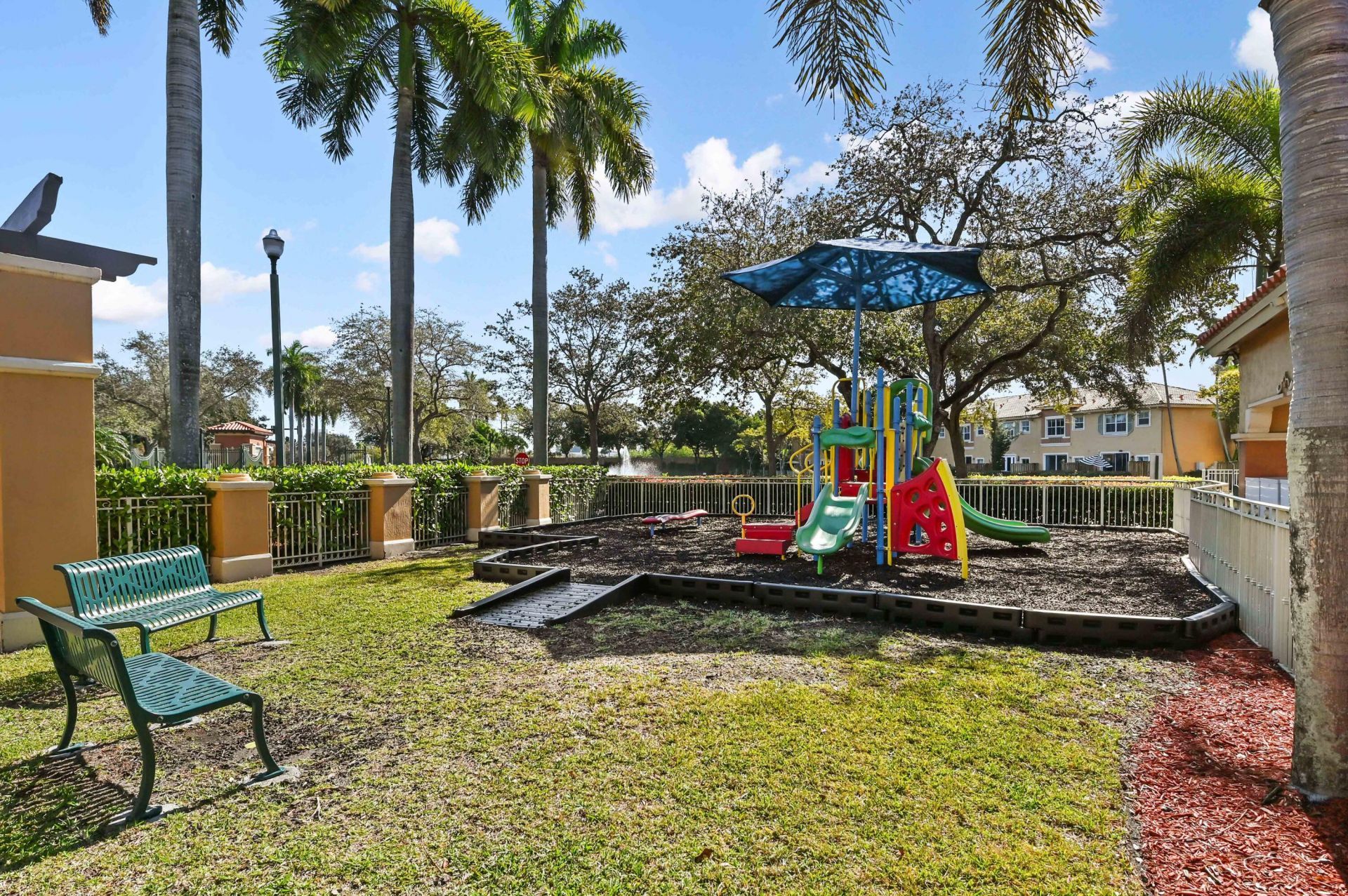 4967 Tradewinds Terrace, Unit 605, Fort Lauderdale, FL 33312 Photo