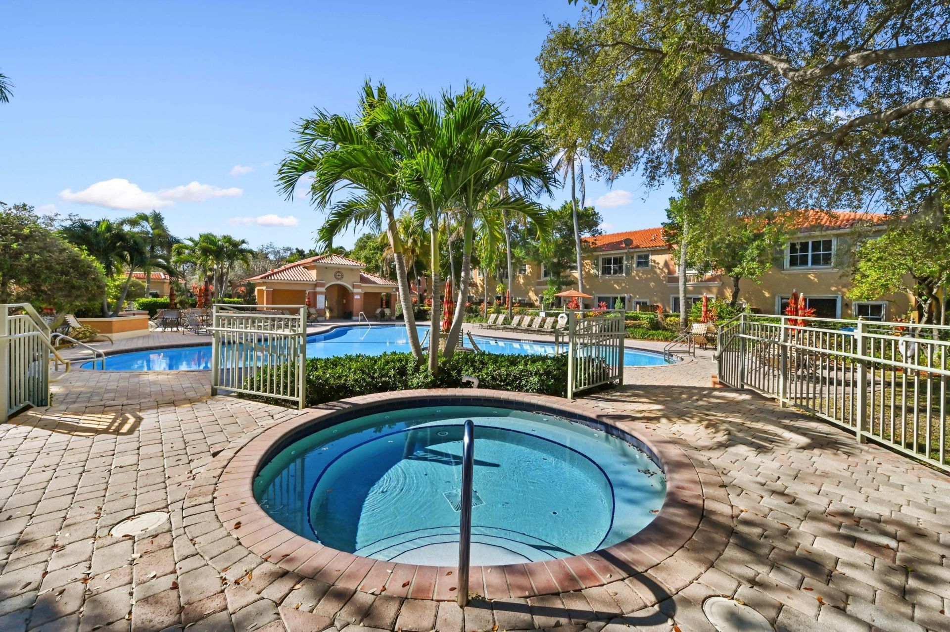 4967 Tradewinds Terrace, Unit 605, Fort Lauderdale, FL 33312 Photo