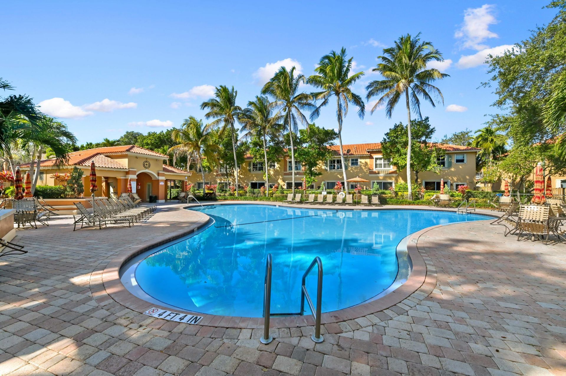 4967 Tradewinds Terrace, Unit 605, Fort Lauderdale, FL 33312 Photo