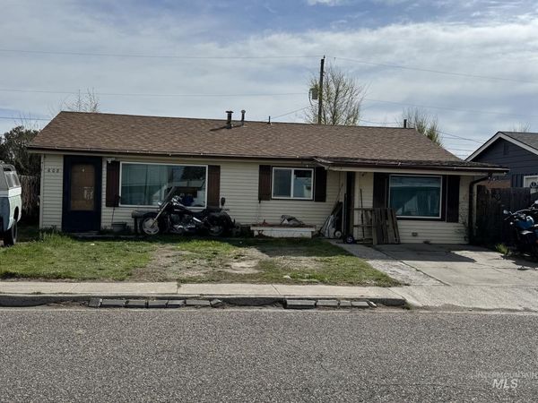 608 S C Street, Rupert, ID 83350