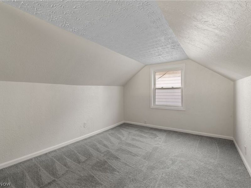 955 Iona Avenue, Akron, OH 44314 Photo 17