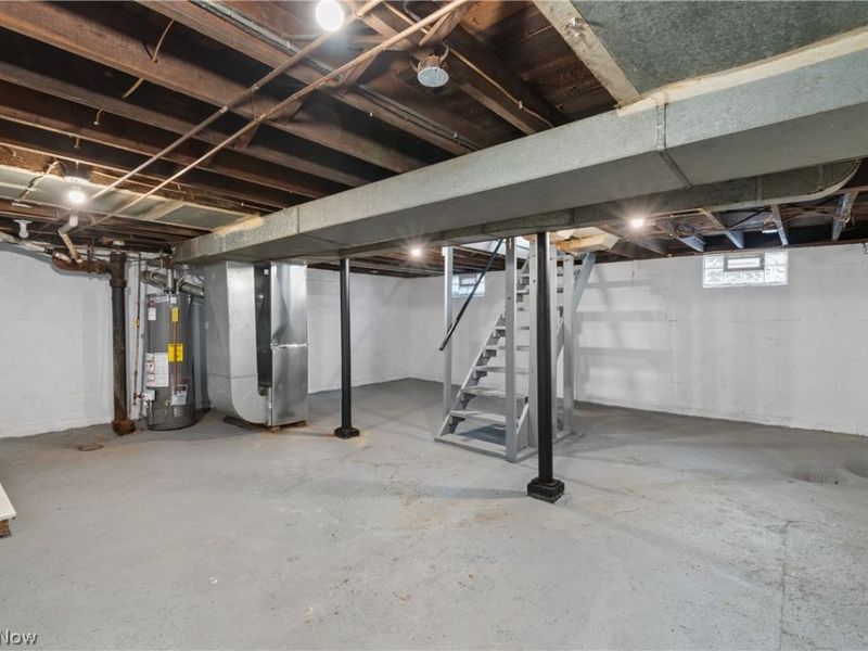 955 Iona Avenue, Akron, OH 44314 Photo 21