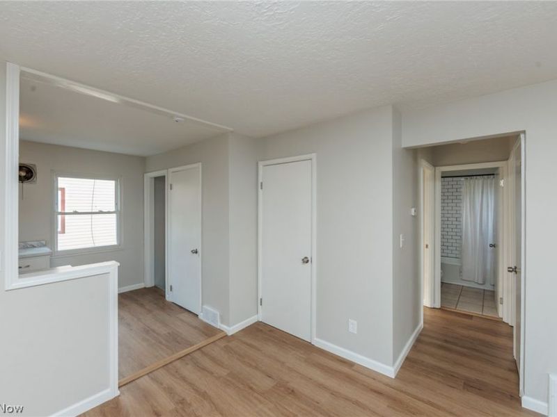 609 Princeton Avenue, Elyria, OH 44035 Photo 16