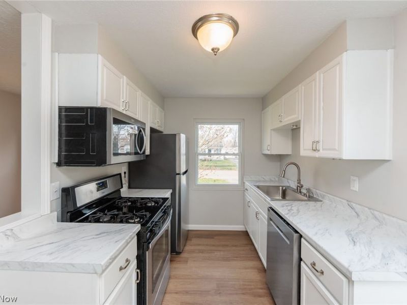 609 Princeton Avenue, Elyria, OH 44035 Photo 19