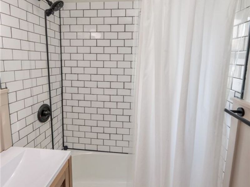 609 Princeton Avenue, Elyria, OH 44035 Photo 25