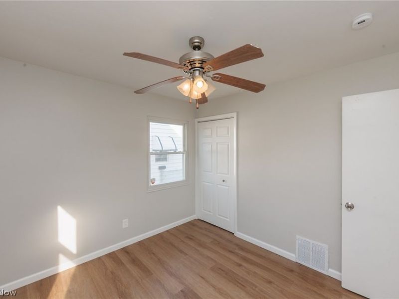 609 Princeton Avenue, Elyria, OH 44035 Photo 30