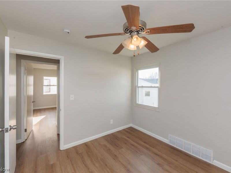 609 Princeton Avenue, Elyria, OH 44035 Photo 31