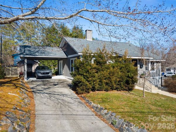 294 S Caldwell Street , Brevard, NC 28712